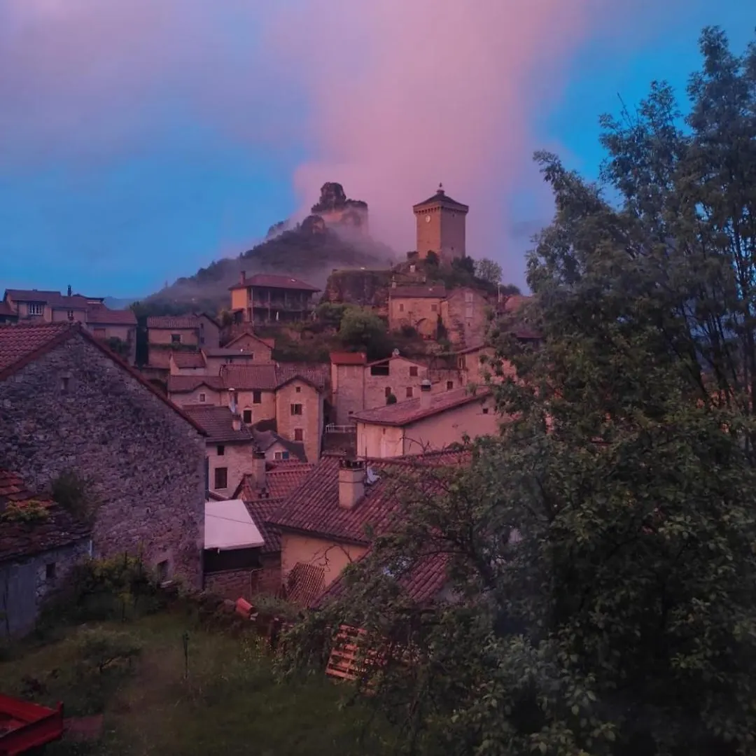 Maison Avec Magnifique Vue, Gorges Du Tarn Et Jonte Peyreleau 0*,  Francie